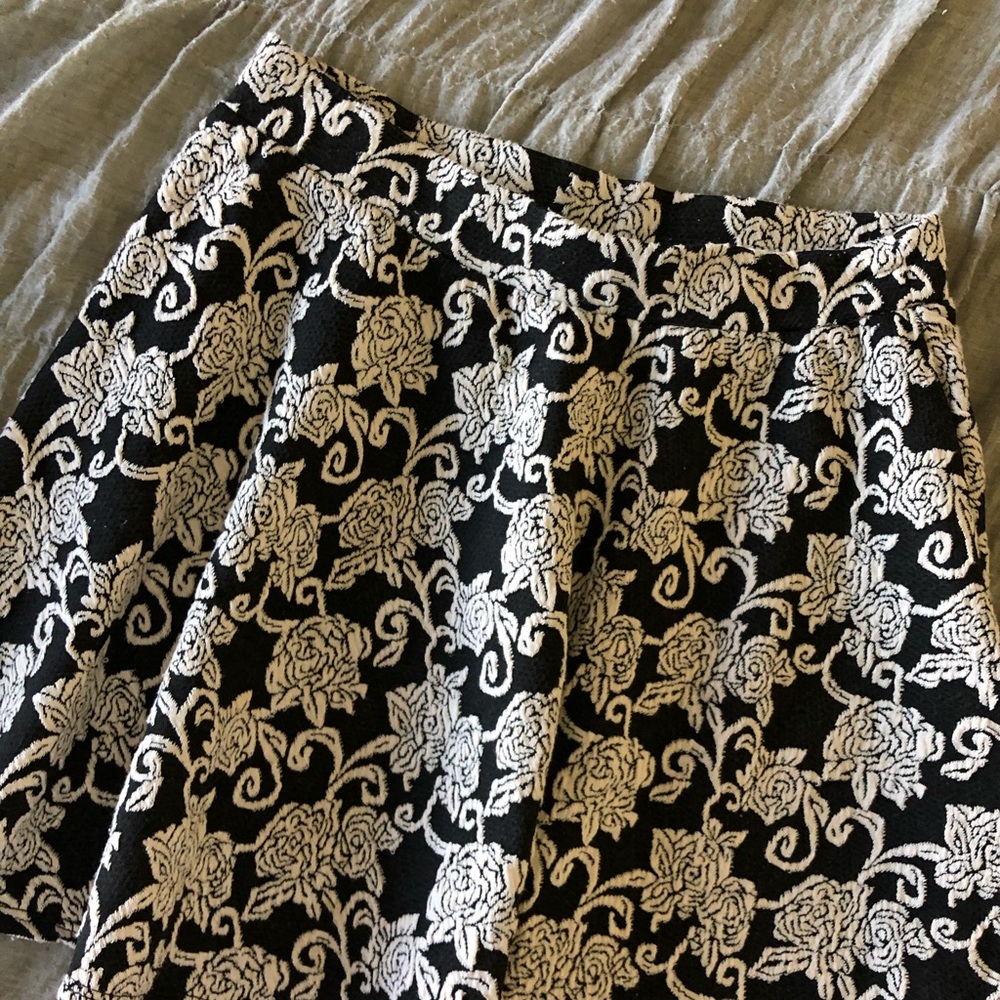 black & white pattern skirt